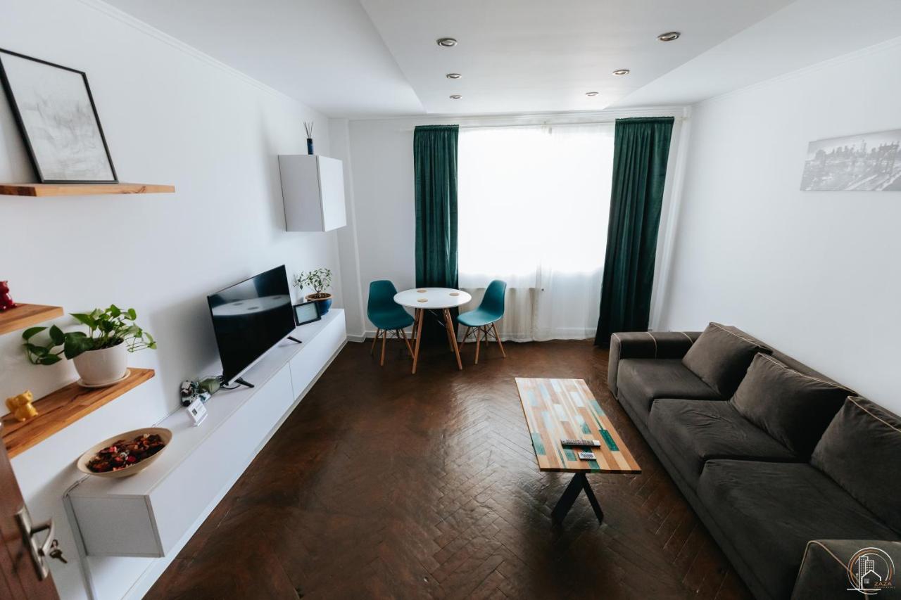 Zaza Apartament - Central Area, With Balcony Târgu Jiu エクステリア 写真